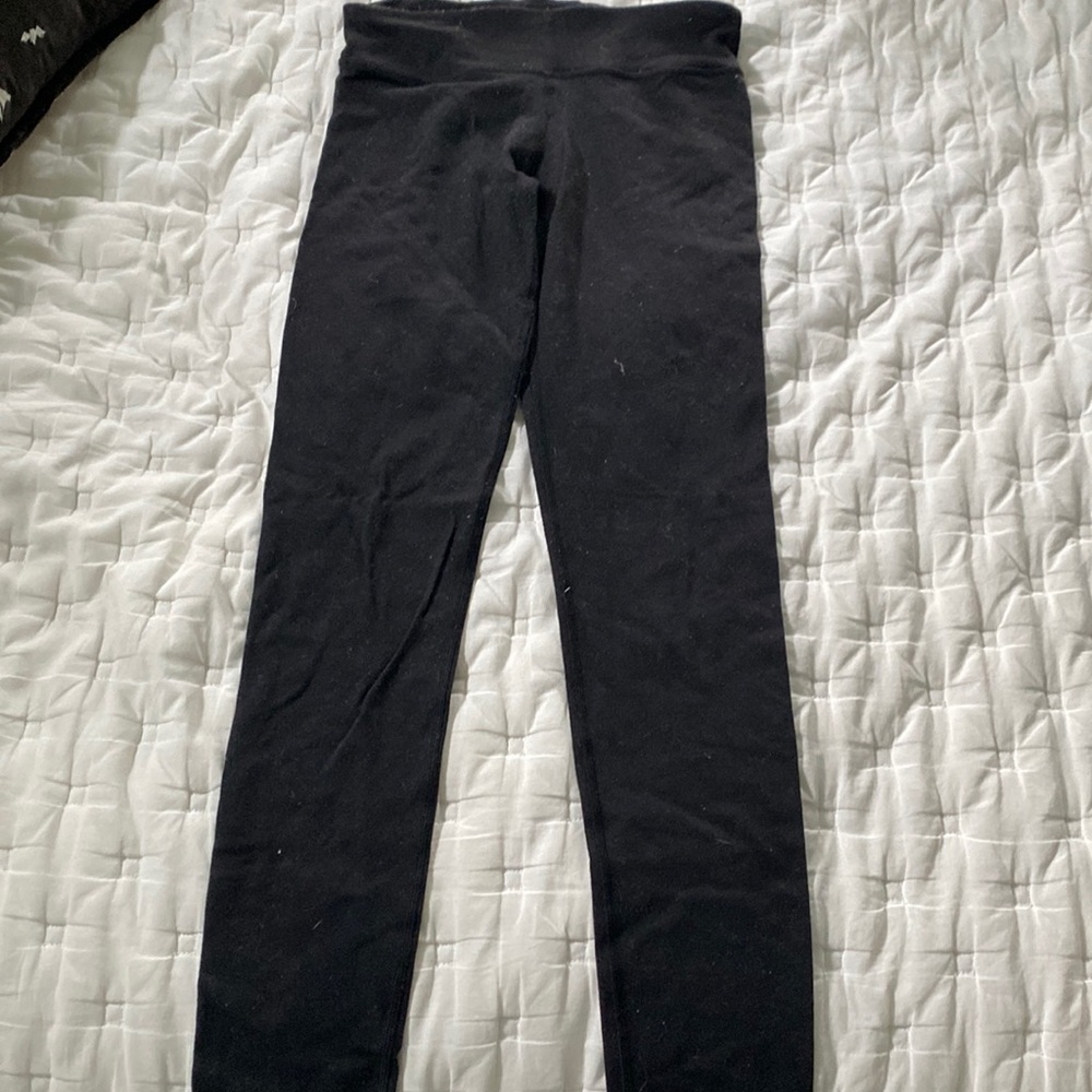 Ivivia by Lululemon Black Leggings